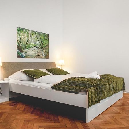 Commodious 3Br Apt. Ideal For Families And Friends Viena Exterior foto